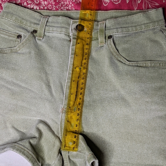 Shorts - Picture 5 of 6